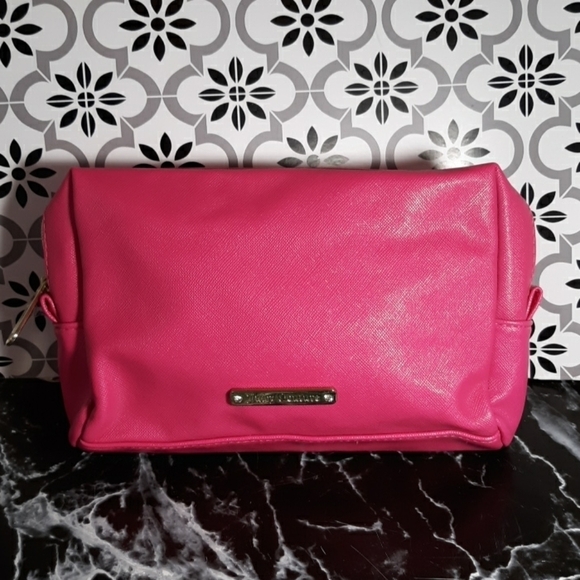 Juicy Couture pink makeup bag new - Picture 1 of 5